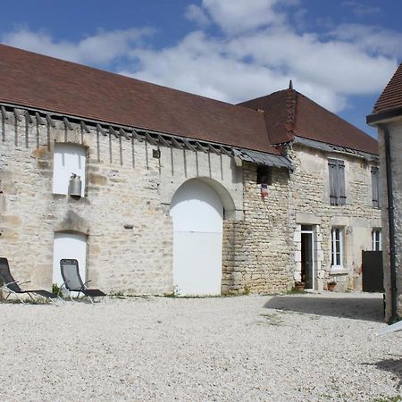 Charmante Maison Pierres 1768 Polisy Exterior photo