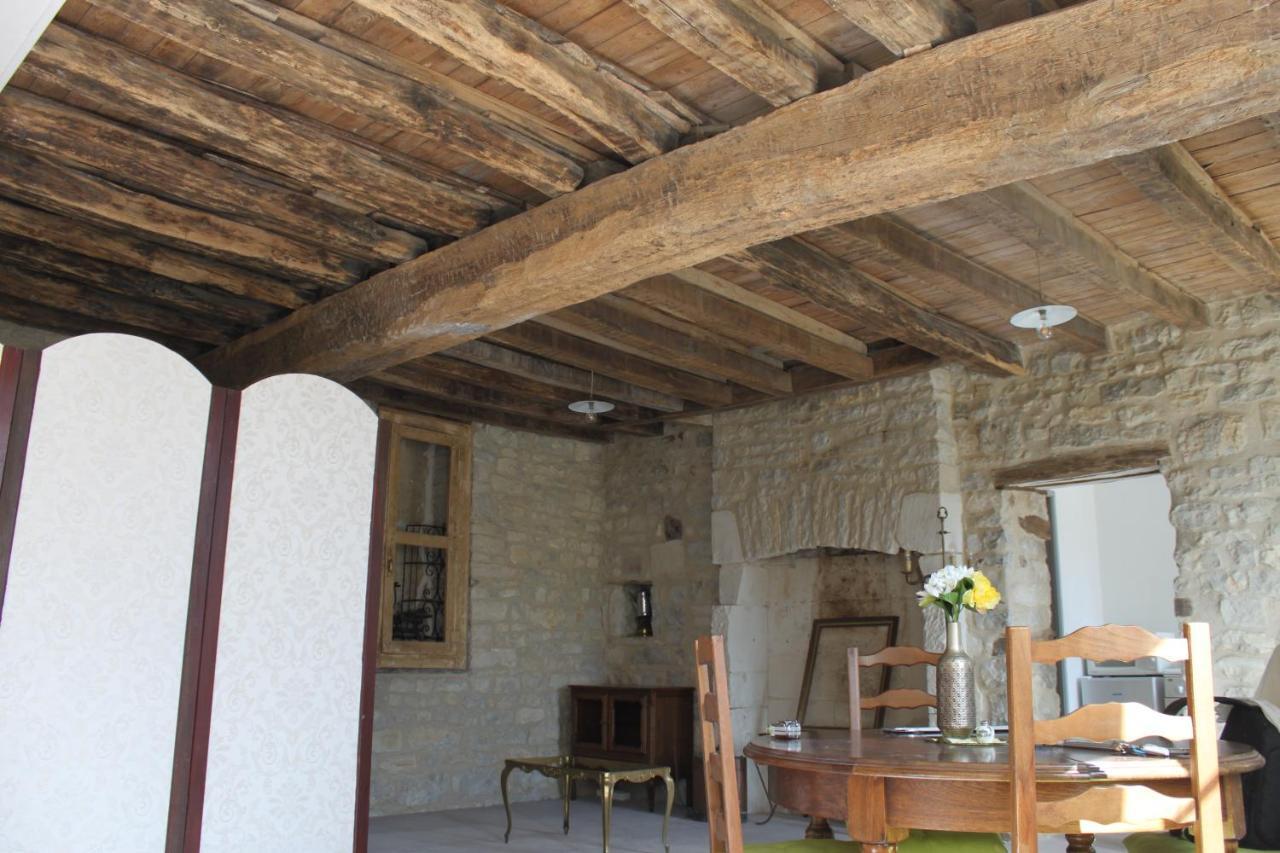 Charmante Maison Pierres 1768 Polisy Exterior photo